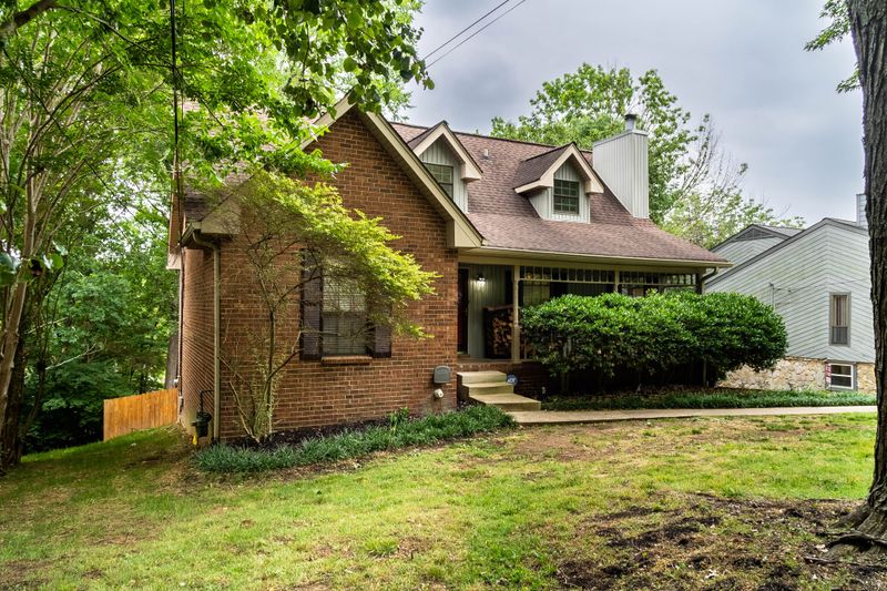 2412 Ravine Dr, Nashville, TN 37217