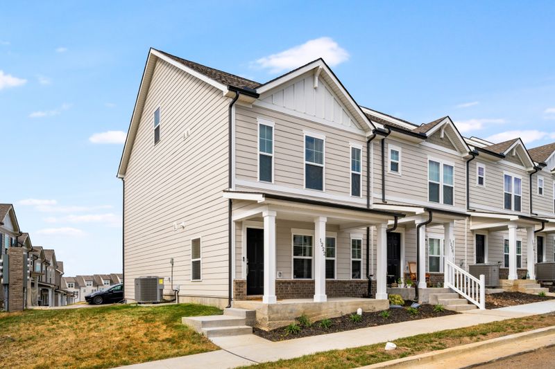 1222 Foxton Ln, Antioch, TN 37013