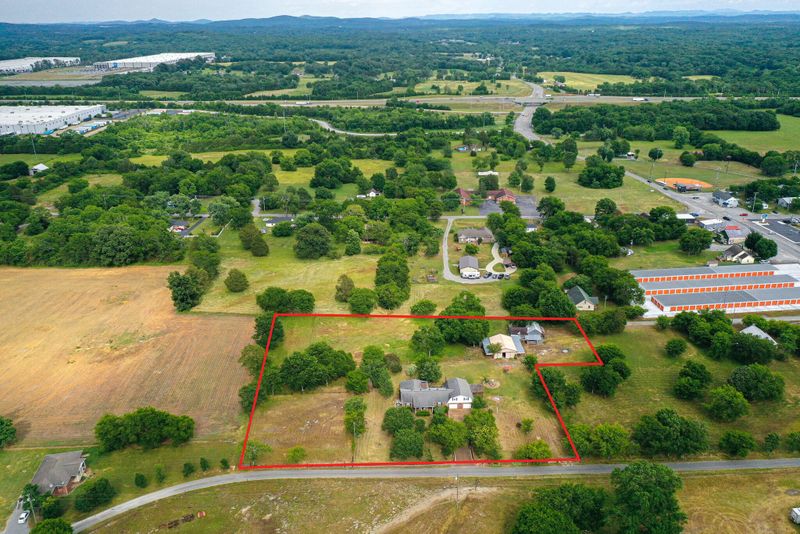 134 Castleman Rd, Mount Juliet, TN 37122