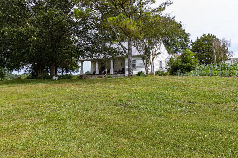 2638 Double Branch Rd, Columbia, TN 38401