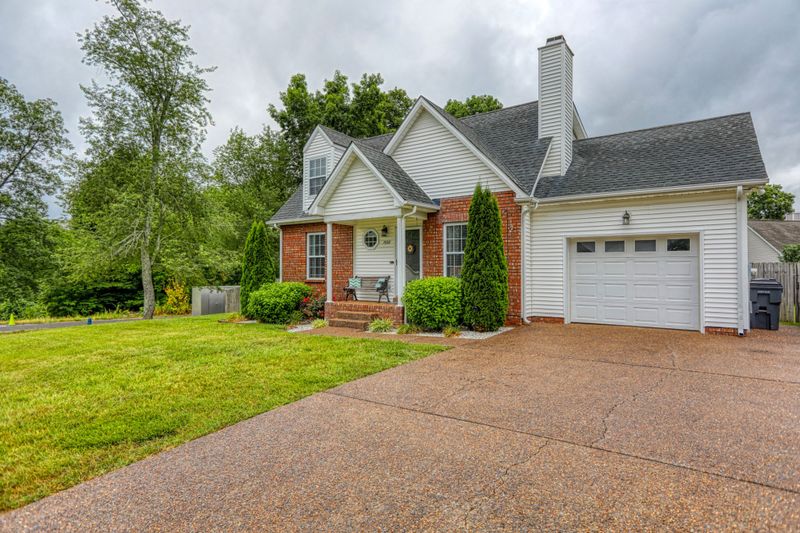 7608 S Swift Rd, Goodlettsville, TN 37072