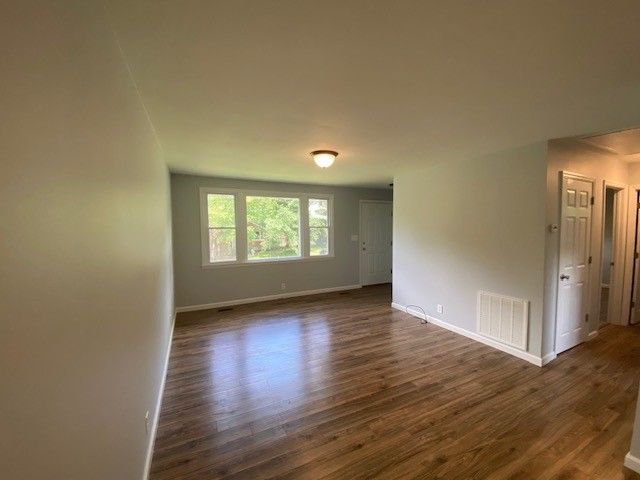 1302 Maple St, Greenbrier, TN 37073