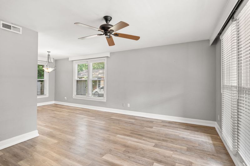 4006 Auburn Ln, Nashville, TN 37215