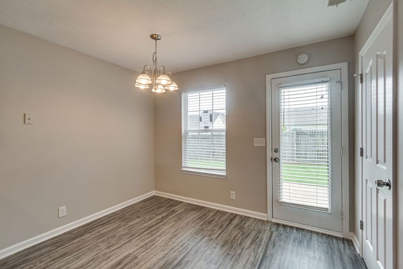 1283 Tiree Dr, Murfreesboro, TN 37128