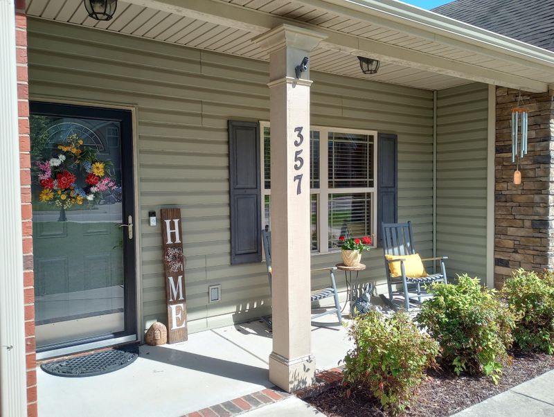 357 Peachtree Cir, Ringgold, GA 30736