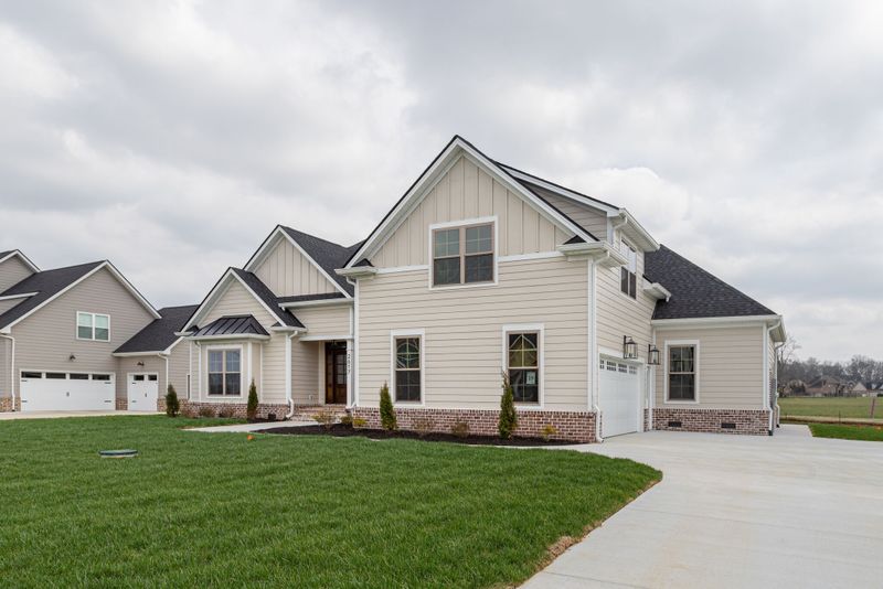 2617 Holly Springs Dr, Murfreesboro, TN 37128