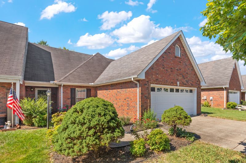 1802 Keeneland Ct, Murfreesboro, TN 37127