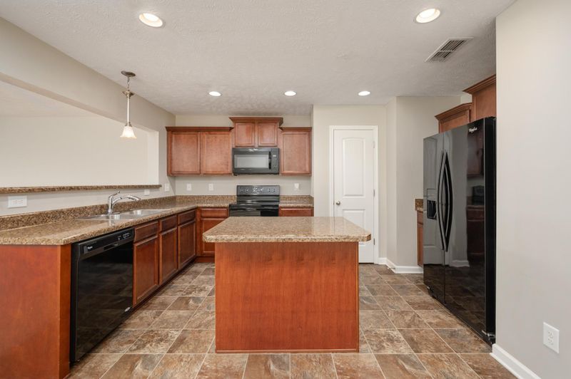 4347 Aurora Cir, Murfreesboro, TN 37127