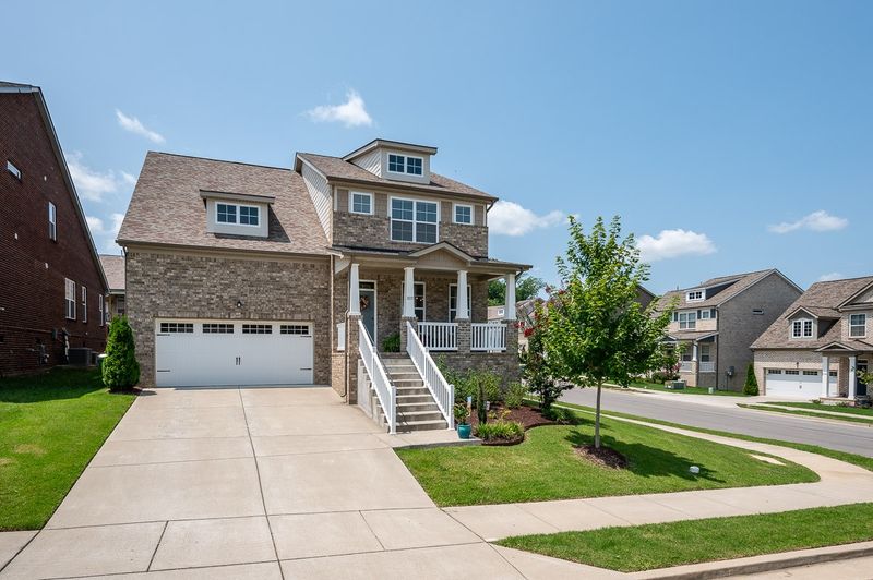 1055 Nave Ct, Nashville, TN 37214