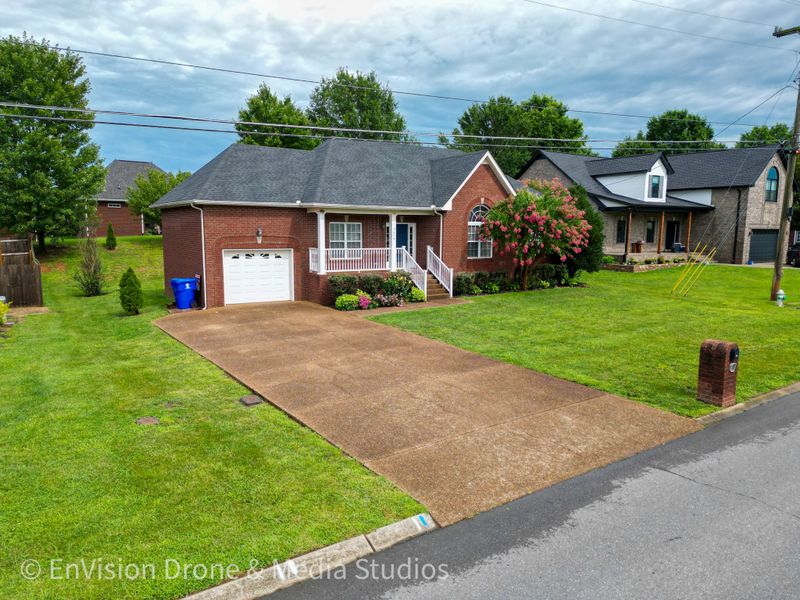 7004 Indian Ridge Blvd, White House, TN 37188
