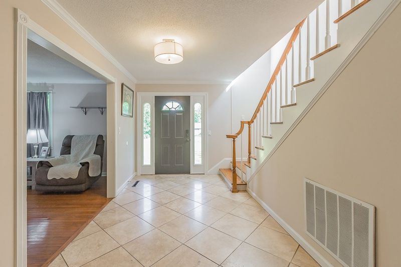 526 Cook Dr E, Chatsworth, GA 30705