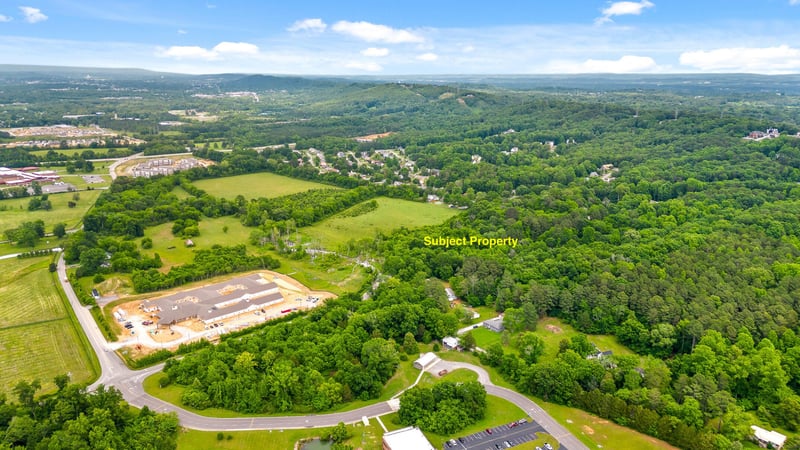 2937 Happy Valley Rd, Rossville, GA 30741
