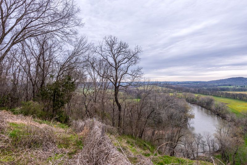 3904 Dale Ln, Mount Pleasant, TN 38474