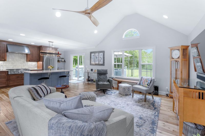 439 Bloomington Dr, Dalton, GA 30721