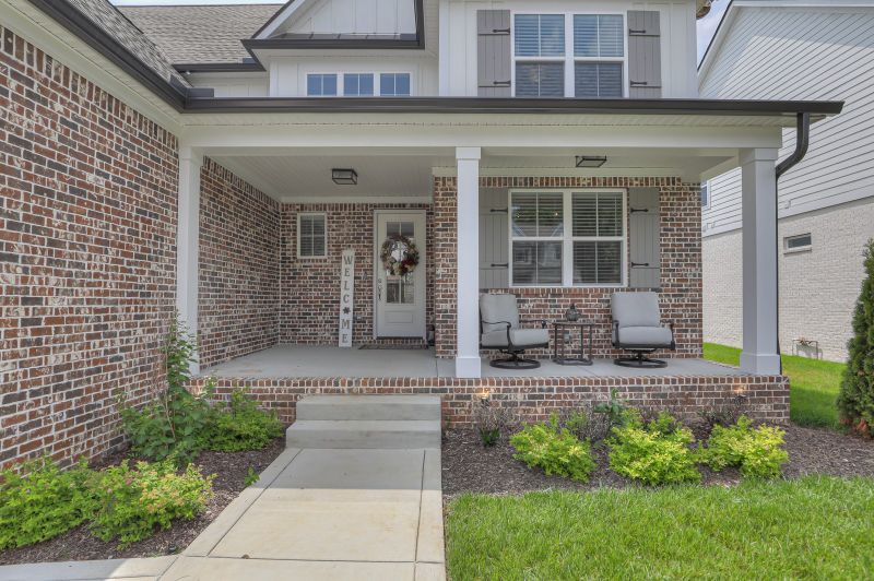 257 Valley Bend Dr, Nashville, TN 37214