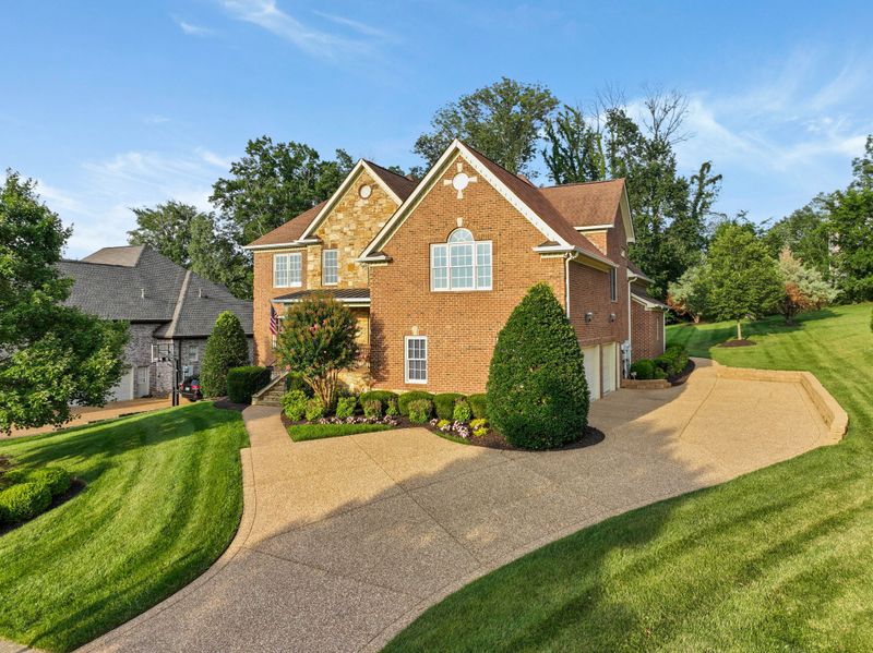 9732 Amethyst Ln, Brentwood, TN 37027