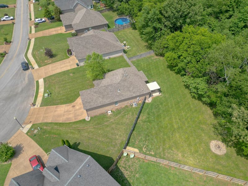 216 Sheffield Dr, White House, TN 37188