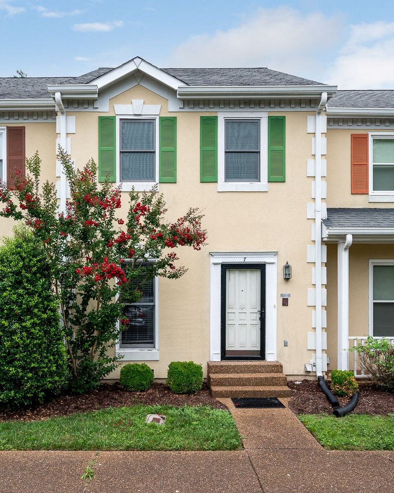 609 Boyd Mill Ave #7, Franklin, TN 37064
