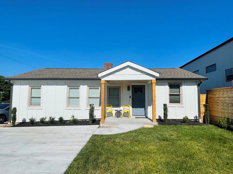 2117 Gladstone Ave, Nashville, TN 37211