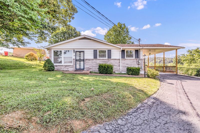 106 Walnut Dr, Carthage, TN 37030