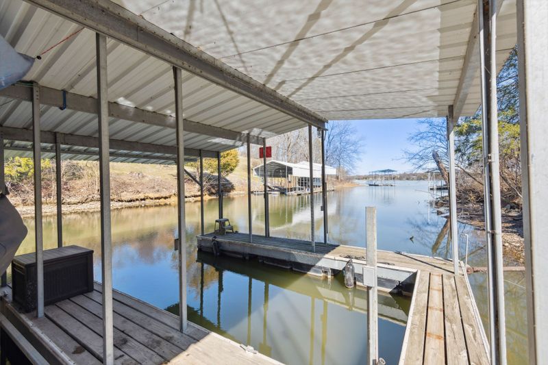 527 Lakeview Cir, Mount Juliet, TN 37122