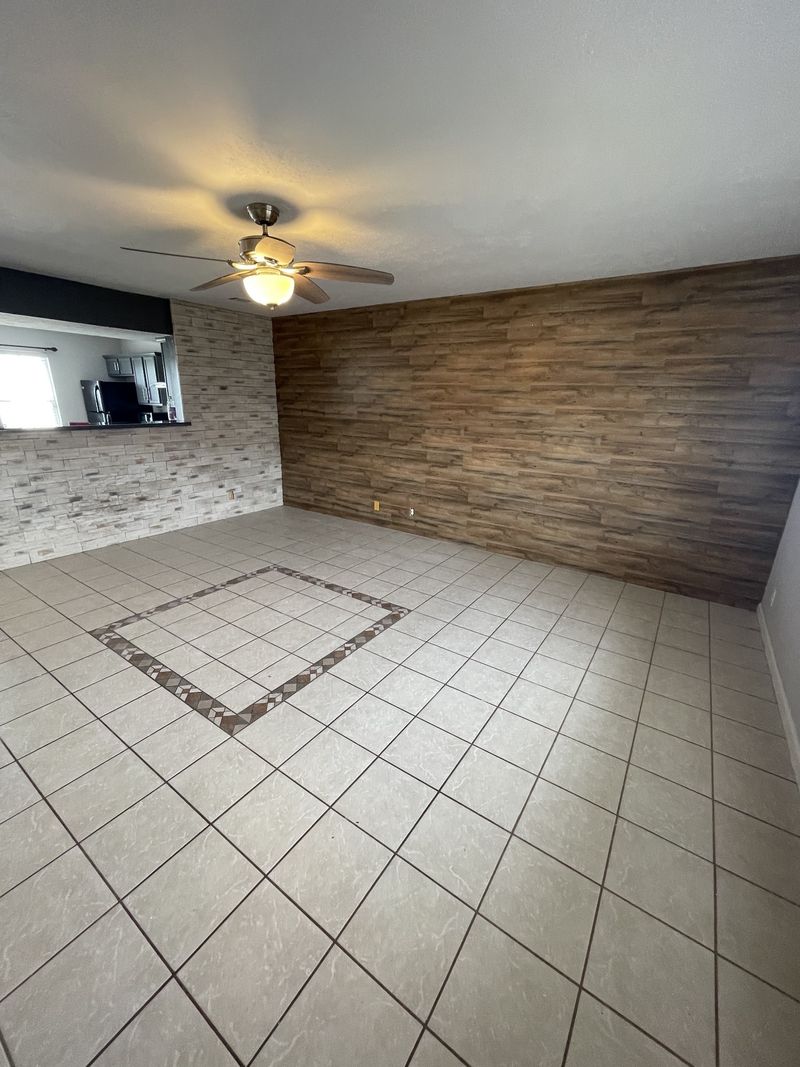 3024 George Buchanan Dr, La Vergne, TN 37086