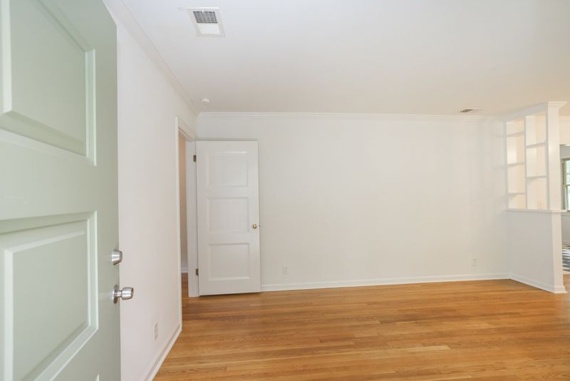 6229 Henry Ford Dr, Nashville, TN 37209