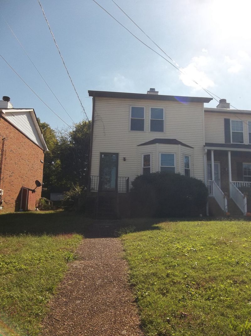 3215 Priest Woods Dr, Nashville, TN 37214