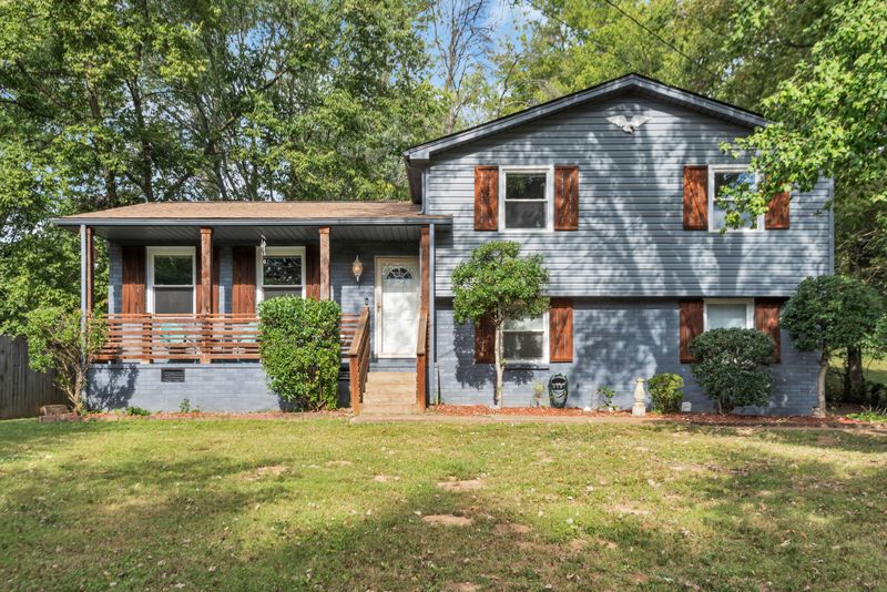 488 Ellenwood Dr, Nashville, TN 37211