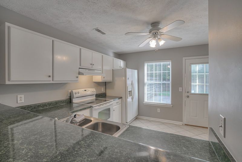 1617 Center Pointe Dr, Murfreesboro, TN 37130