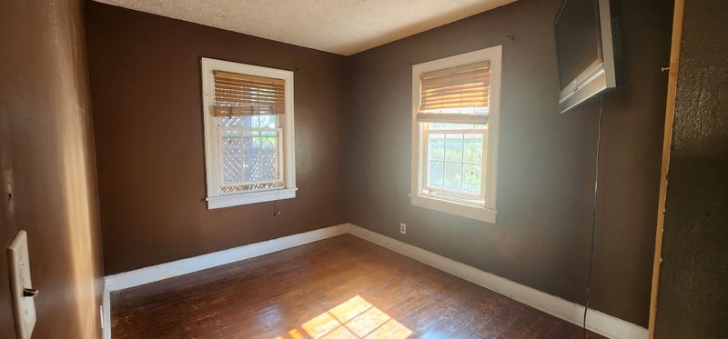 530 E Trinity Ln, Nashville, TN 37207