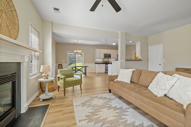 955 Legacy Park Rd, Mount Juliet, TN 37122