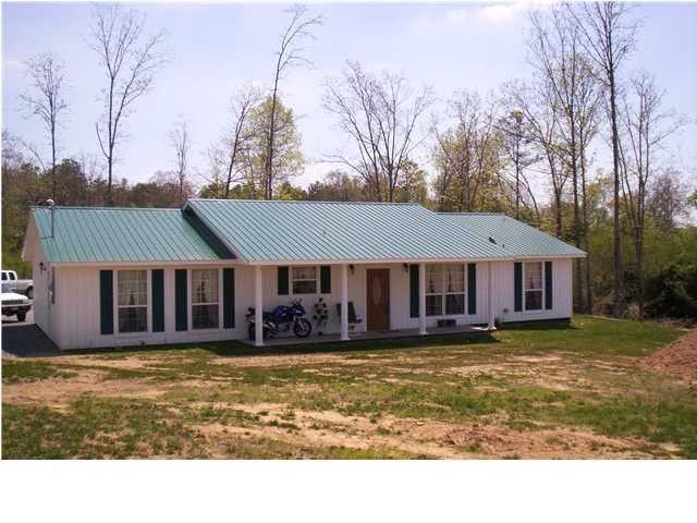 360 County Rd 343, Section, AL 35771
