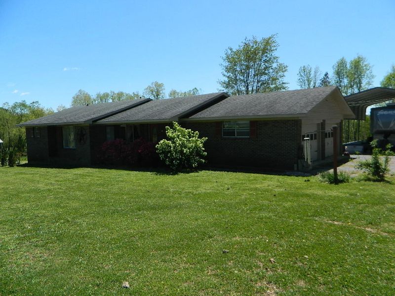 7711 Hwy 40, Henagar, AL 35978