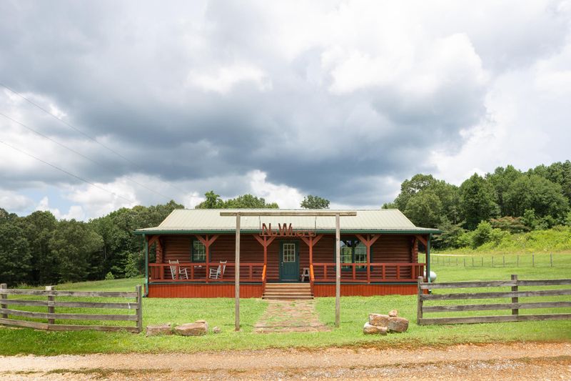 22 County Road 9093, Flat Rock, AL 35966