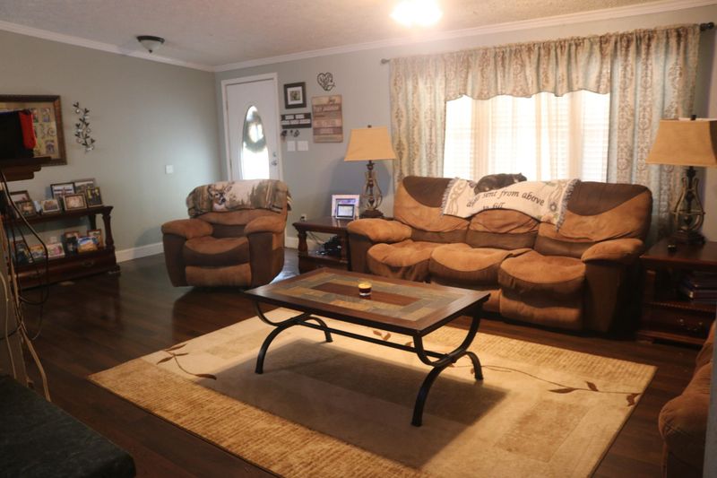 233 Pebblebrook Ln, Trenton, GA 30752