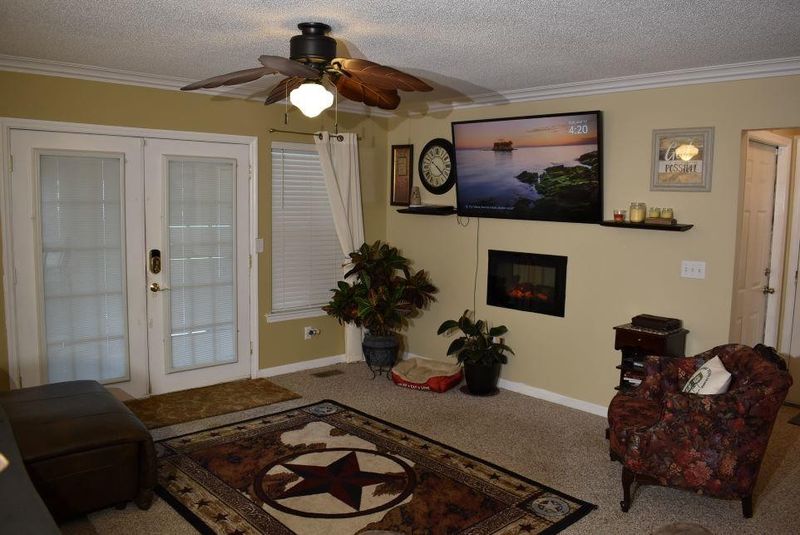 27 Oak Shadows Ln, Wildwood, GA 30757