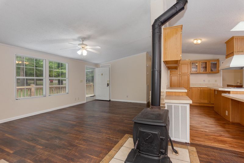 300 County Road 132, Bryant, AL 35958