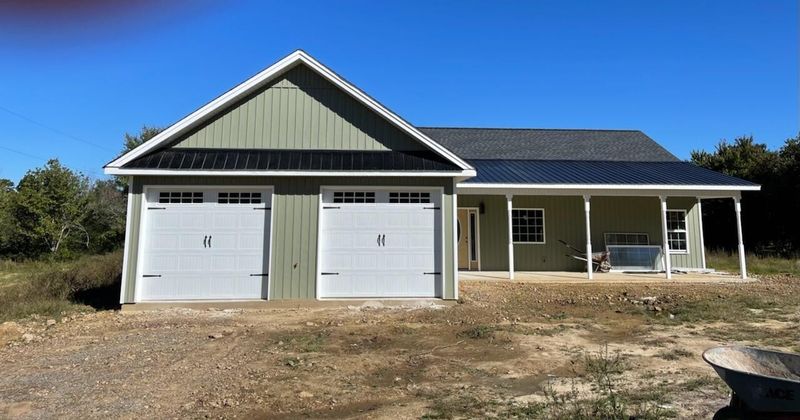 66 Cloud Rd, Trenton, GA 30752