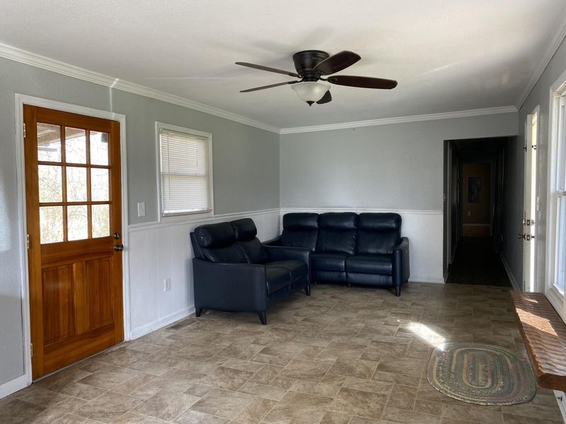 197 Wells Rd, Trenton, GA 30752
