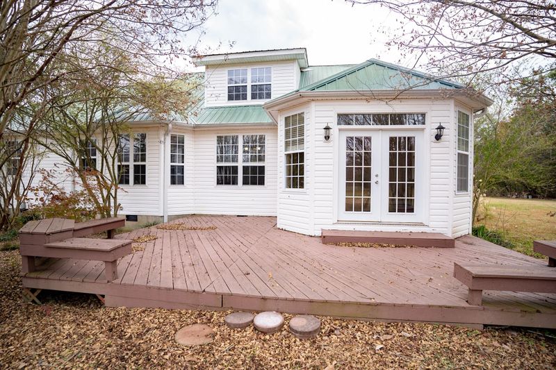 2156 Cave Springs Rd, Rising Fawn, GA 30738