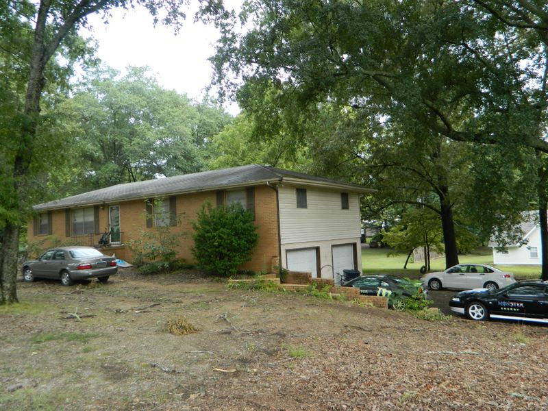 201 Clark St, Chickamauga, GA 30707