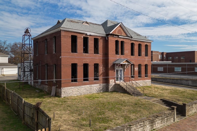 1600 10th Ave N, Nashville, TN 37208