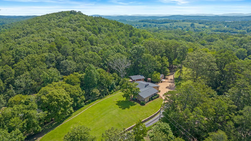 22 Shinbone Valley Rd, Menlo, GA 30731