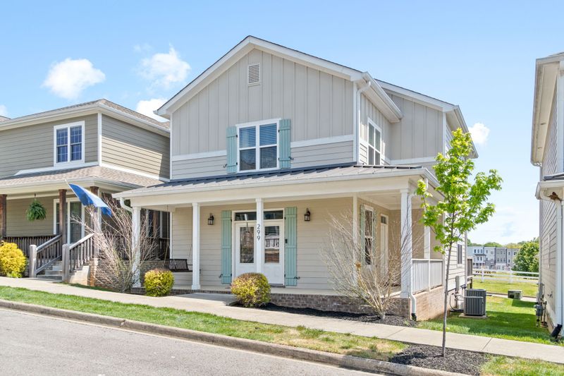 299 Augusta Ave, Pleasant View, TN 37146