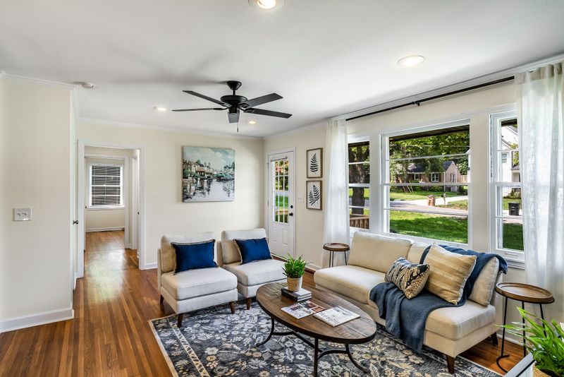 2701 Mailan Dr, Nashville, TN 37206