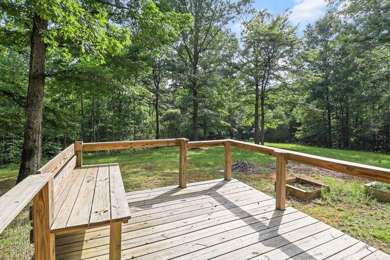 1201 Oakmont Rd, Ashland City, TN 37015