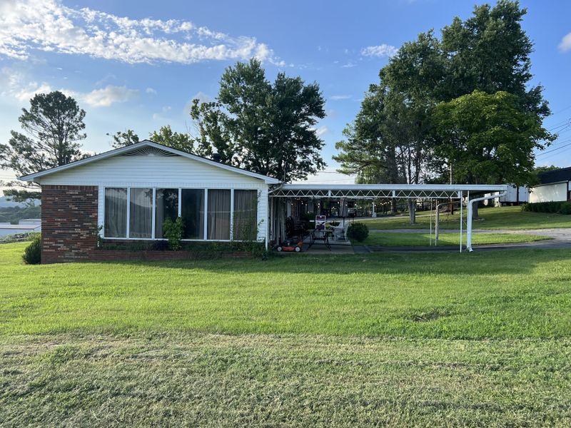 294 Dixon Springs Hwy, Carthage, TN 37030