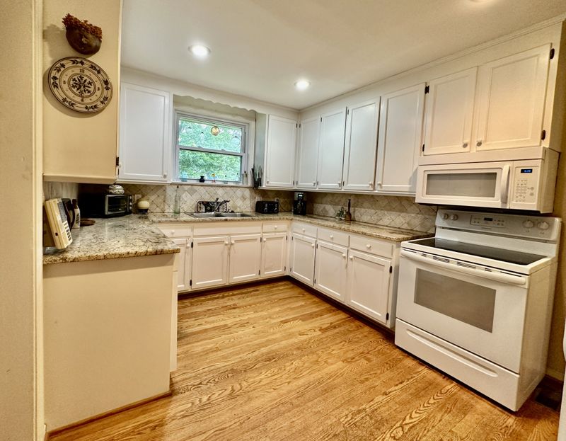 108 Keyway Dr, Nashville, TN 37205
