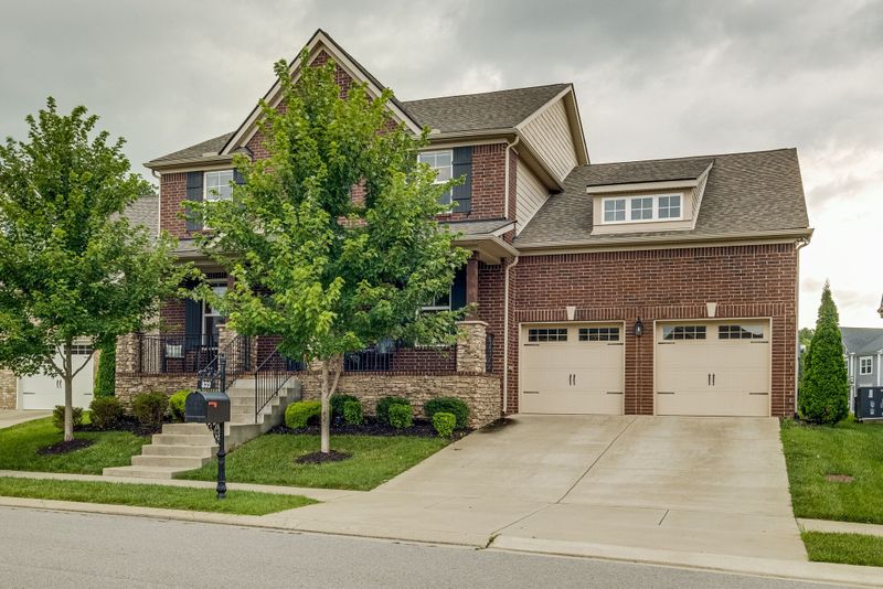 832 Beamon Dr, Franklin, TN 37064